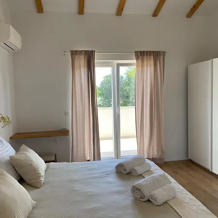 Botanica Appartement *